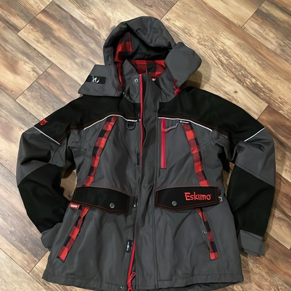 Women’s Medium Eskimo Ice Fishing Keeper Jacket